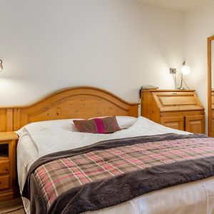 Comfort King Room